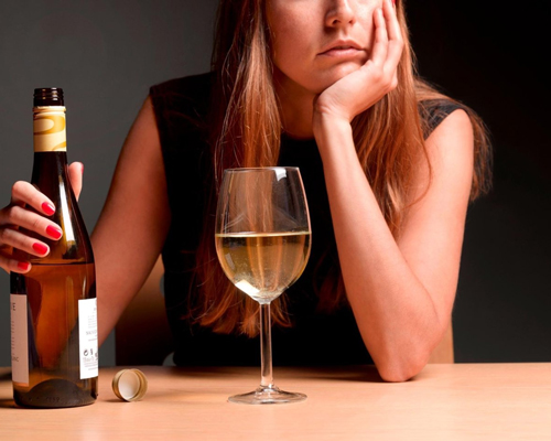 Анонимное лечение женского алкоголизма в Охе